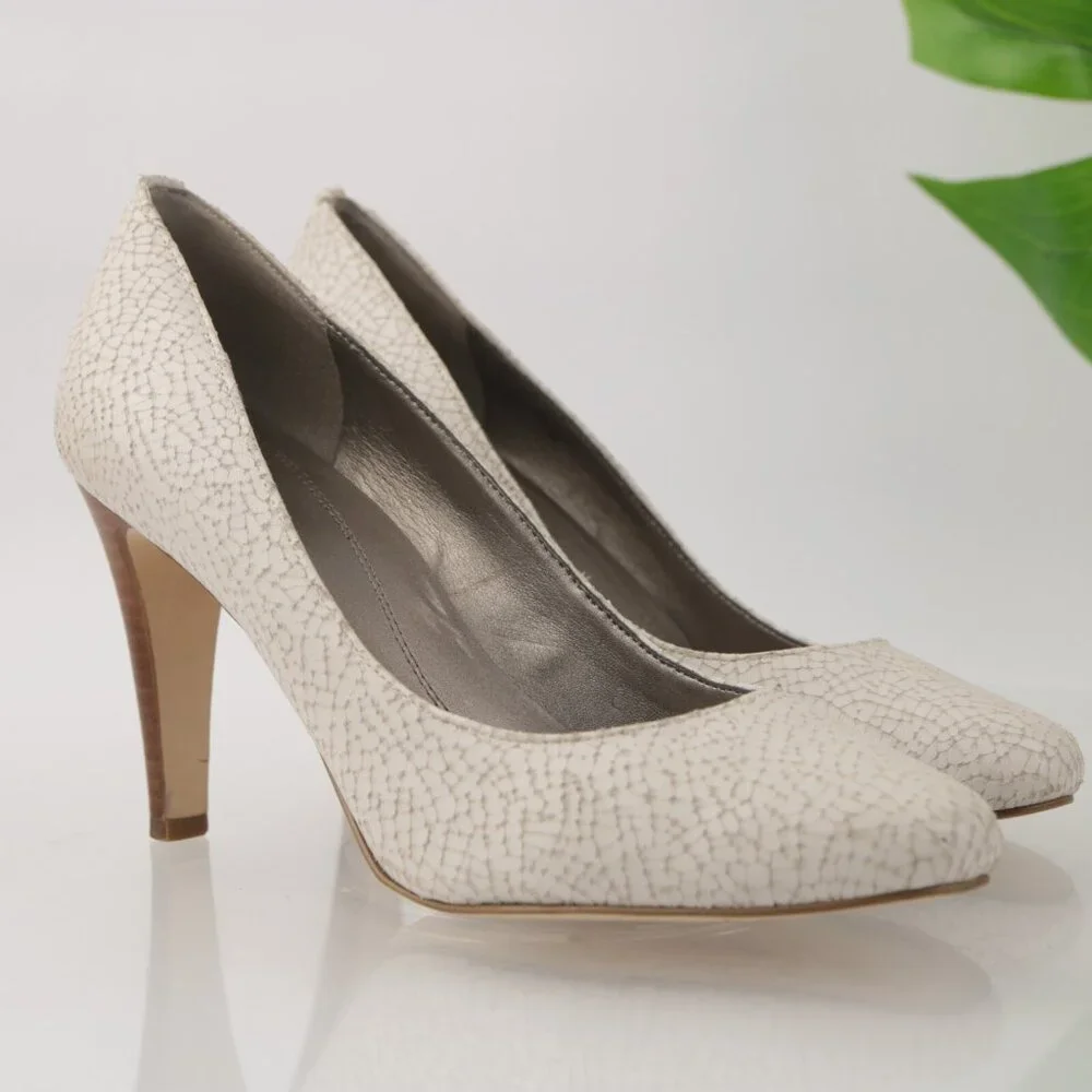 Tahari‎ Womens Naila Pump Size 7 Crackle White Leather Pointed Heels Dress Shoe